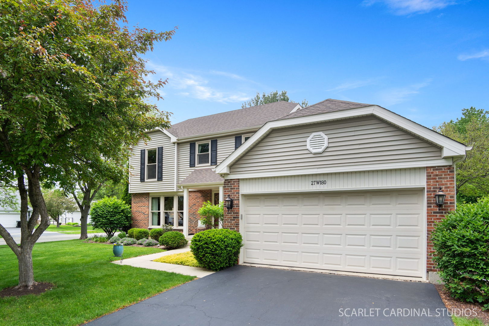 27w180 Chestnut Lane Winfield IL 60190