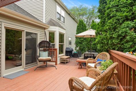 27w180 Chestnut Lane Winfield IL 60190