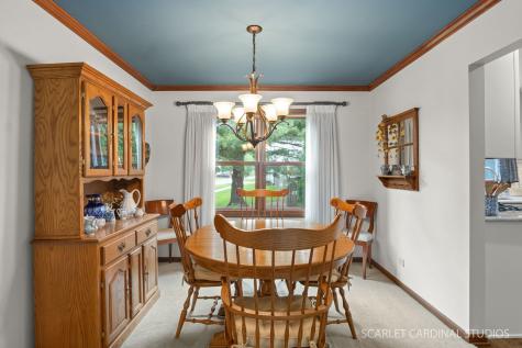 27w180 Chestnut Lane Winfield IL 60190