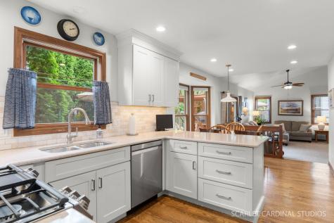 27w180 Chestnut Lane Winfield IL 60190