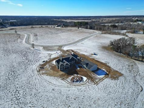 7811 Hidden Pine Lane Richmond IL 60071