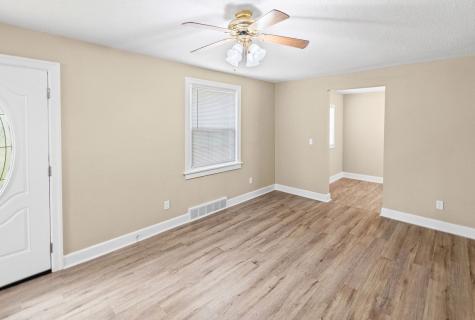 21 Mills Cart Road Salem IL 62881