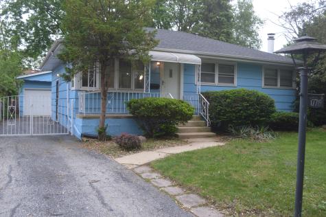 17719 Burnham Avenue Lansing IL 60438