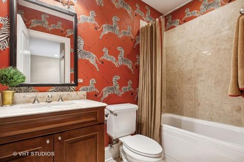 2103 North Clifton Avenue Chicago IL 60614