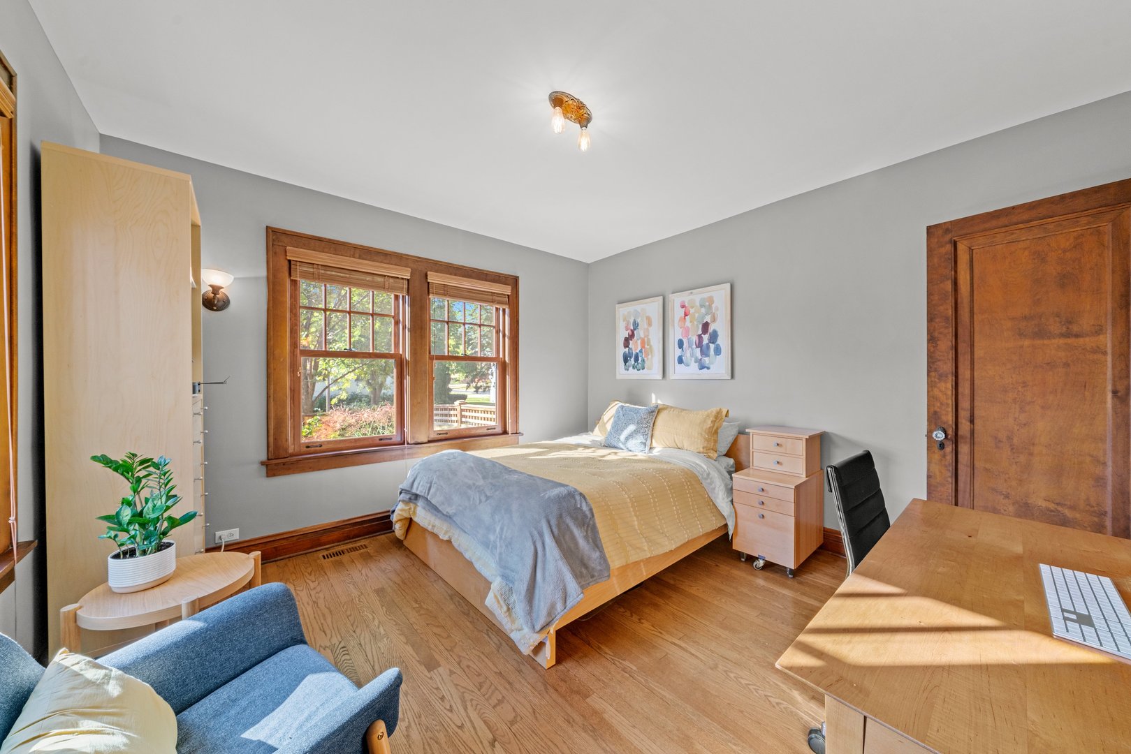 421 South Sunnyside Avenue Elmhurst IL 60126