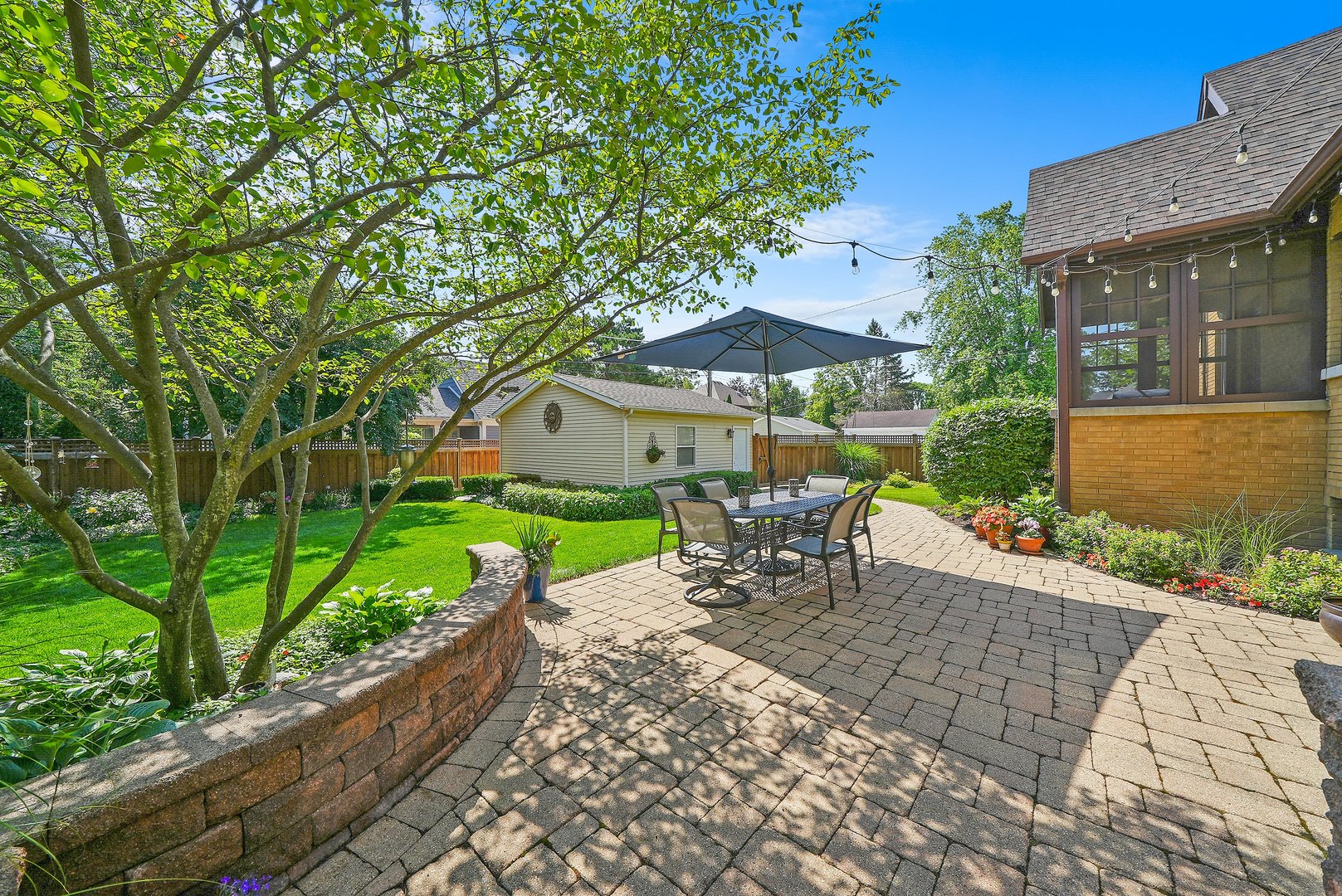 421 South Sunnyside Avenue Elmhurst IL 60126