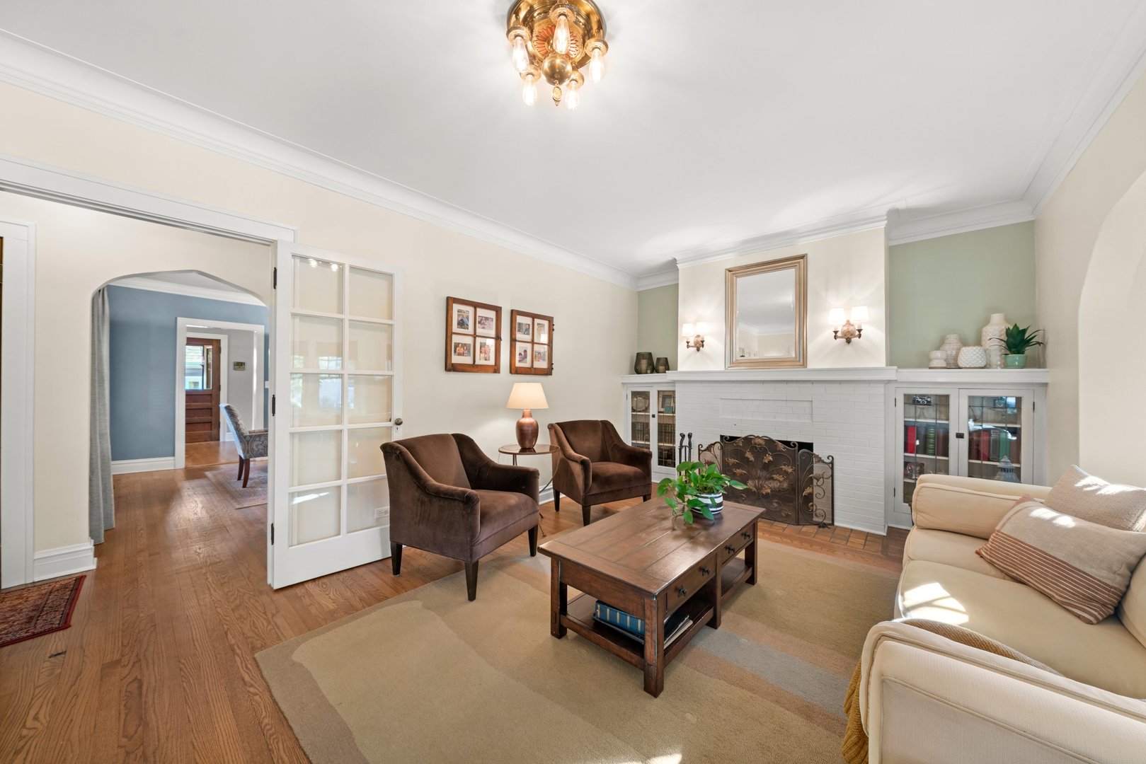 421 South Sunnyside Avenue Elmhurst IL 60126