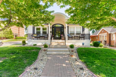 1327 5TH Street Peru IL 61354