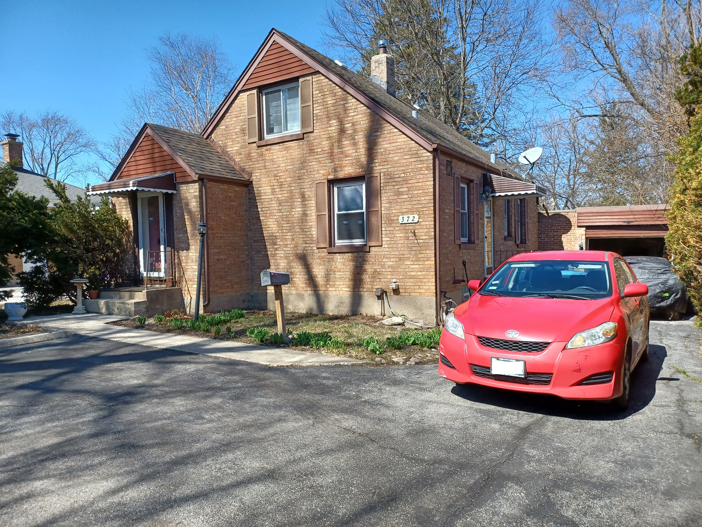 372 55TH Street Clarendon Hills IL 60514
