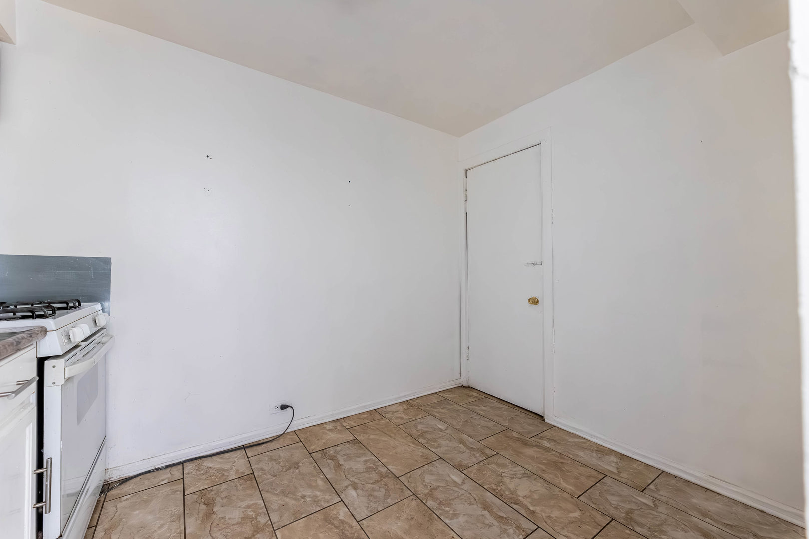 652 East 105th Place Chicago IL 60628