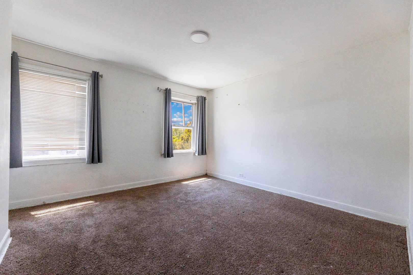 652 East 105th Place Chicago IL 60628