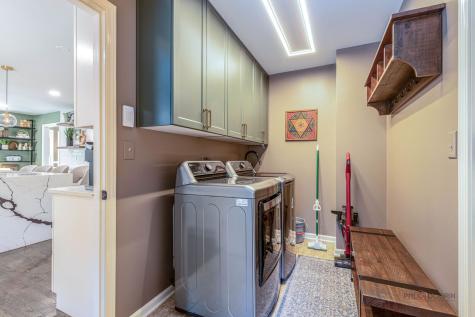 149 North Hale Street Palatine IL 60067