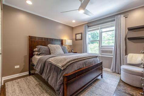 149 North Hale Street Palatine IL 60067