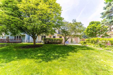 149 North Hale Street Palatine IL 60067