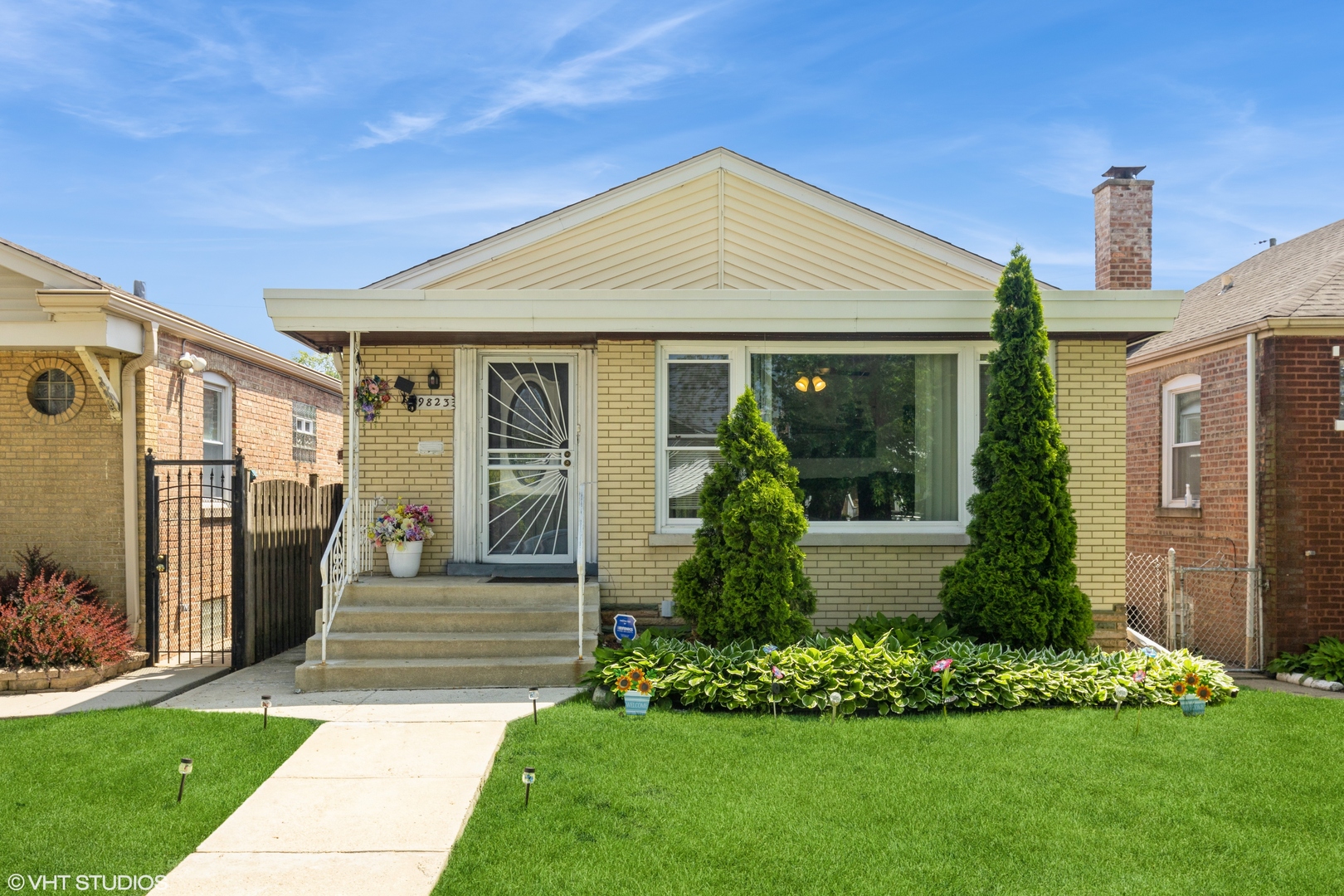 9823 South Ingleside Avenue Chicago IL 60628