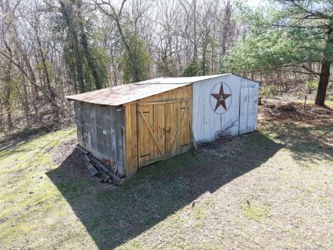 14183 Fowler School Road Marion IL 62959