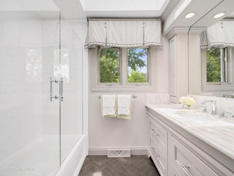 126 Naperville Road Clarendon Hills IL 60514