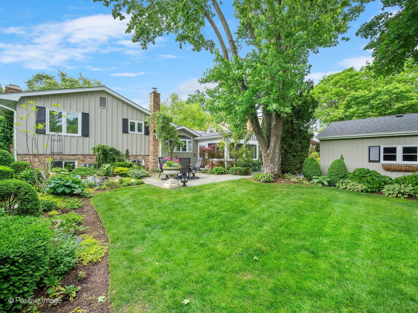 126 Naperville Road Clarendon Hills IL 60514