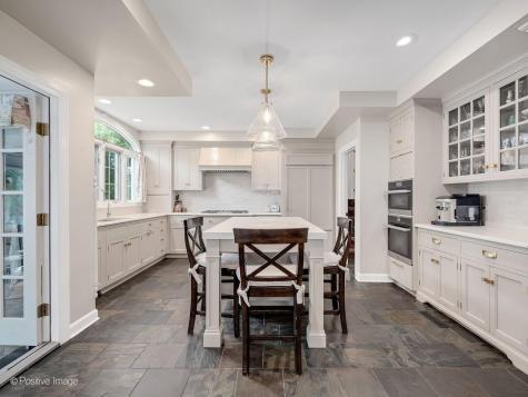 126 Naperville Road Clarendon Hills IL 60514