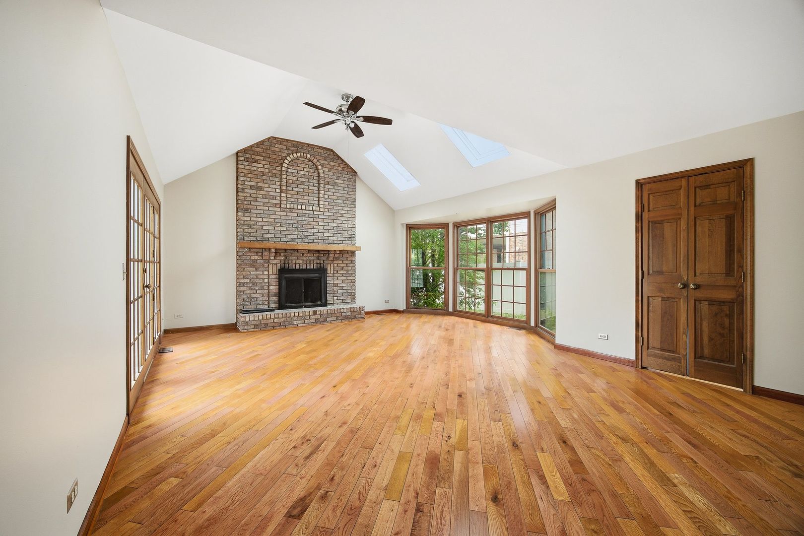 1333 West Sable Drive Addison IL 60101