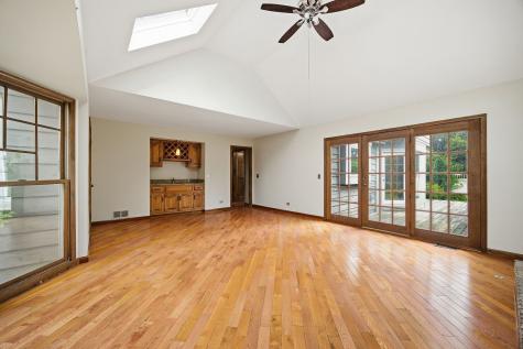 1333 West Sable Drive Addison IL 60101