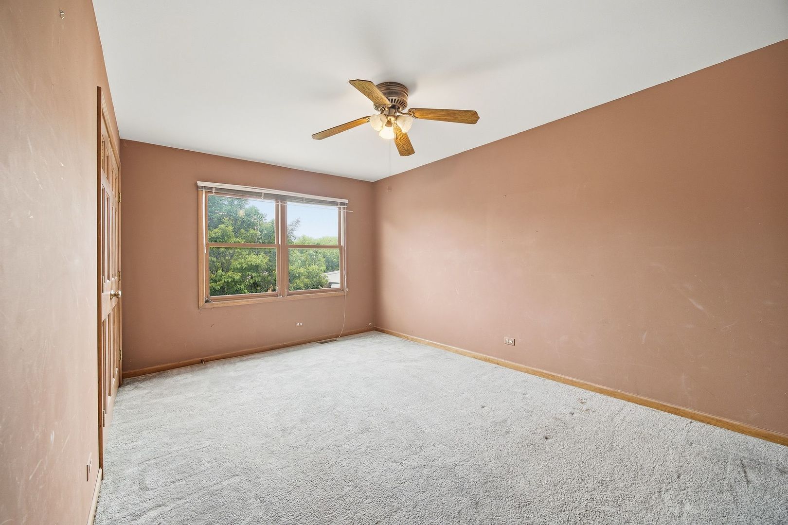 1333 West Sable Drive Addison IL 60101