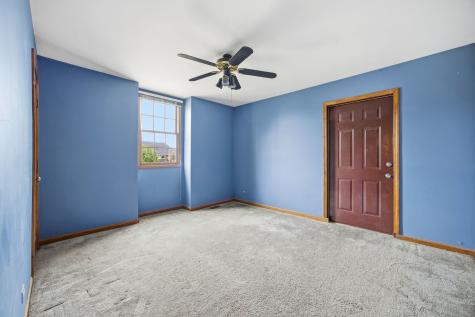 1333 West Sable Drive Addison IL 60101