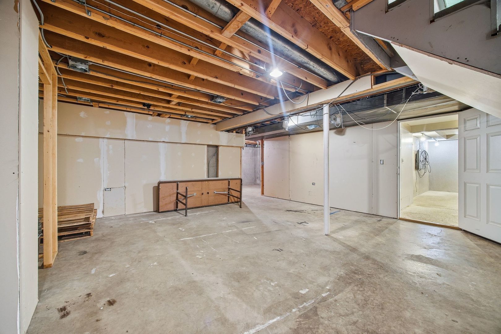 1333 West Sable Drive Addison IL 60101