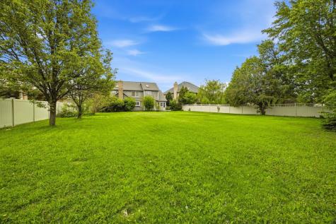 1333 West Sable Drive Addison IL 60101