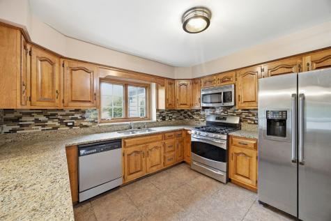 1333 West Sable Drive Addison IL 60101