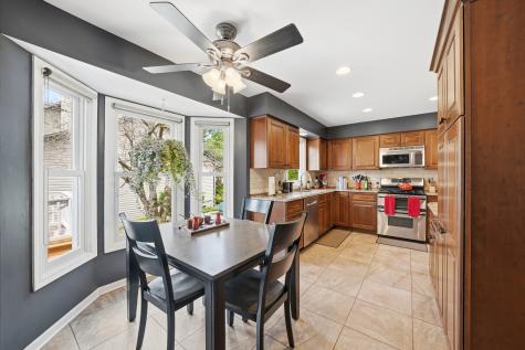 260 Hillhurst Drive Cary IL 60013