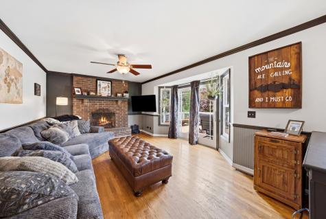 260 Hillhurst Drive Cary IL 60013