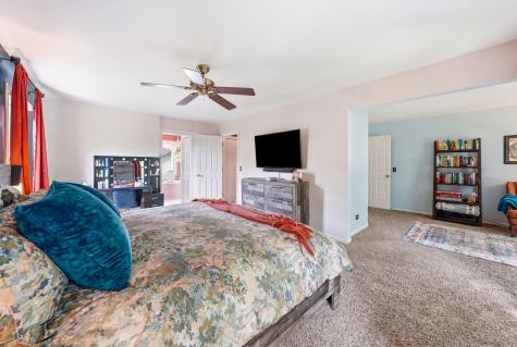 260 Hillhurst Drive Cary IL 60013