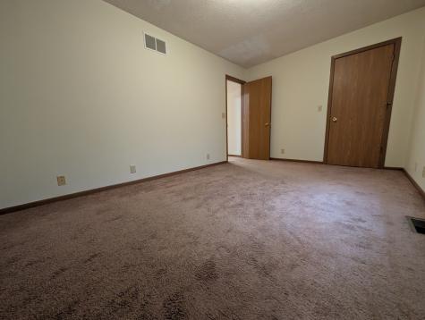 142 E Lincoln Highway Waterman IL 60556