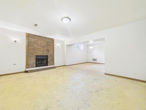 12735 South 84th Avenue Palos Park IL 60464