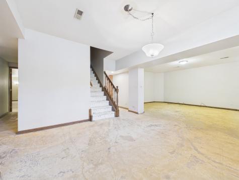 12735 South 84th Avenue Palos Park IL 60464