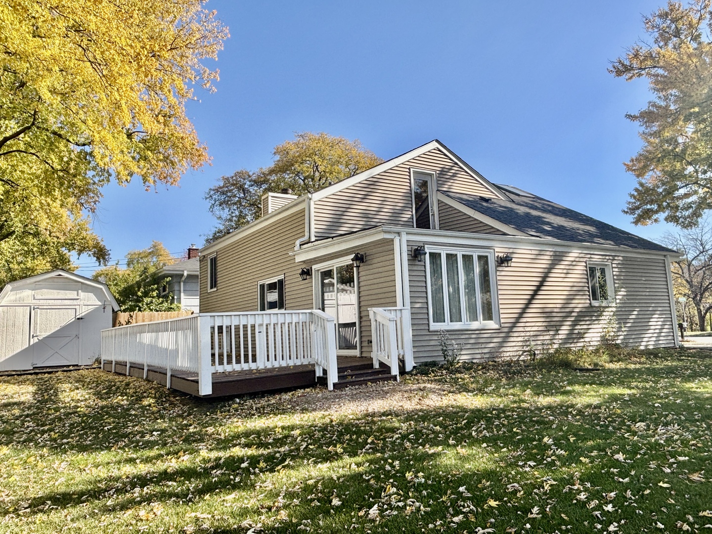 758 Maple Avenue Lisle IL 60532