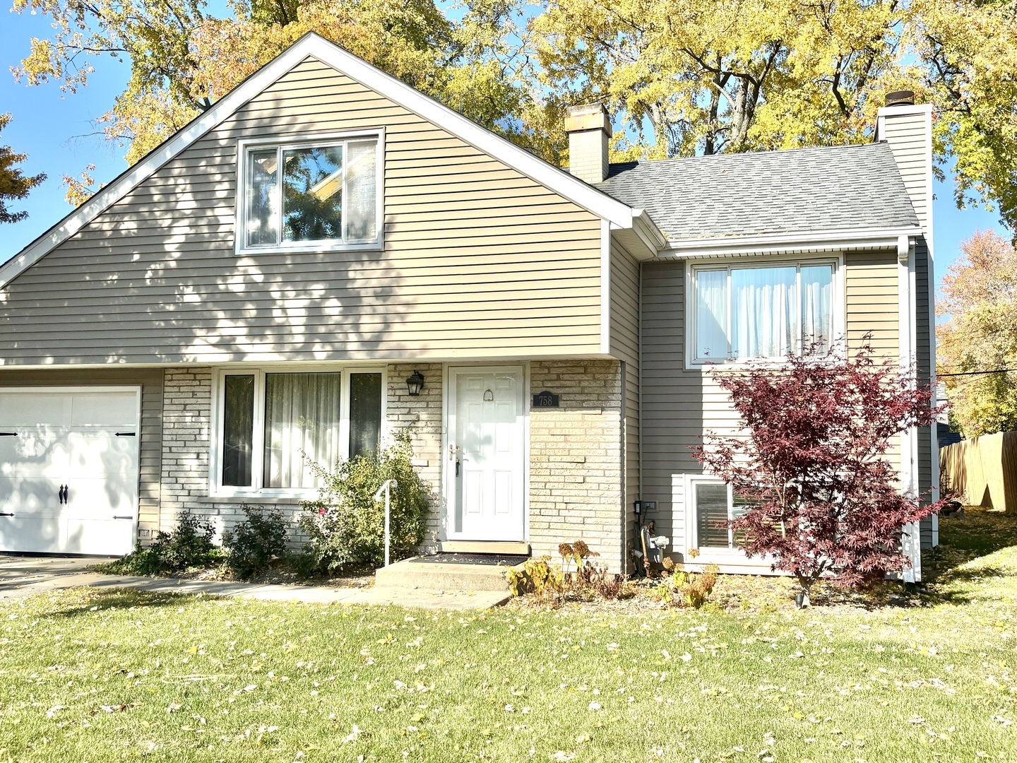 758 Maple Avenue Lisle IL 60532