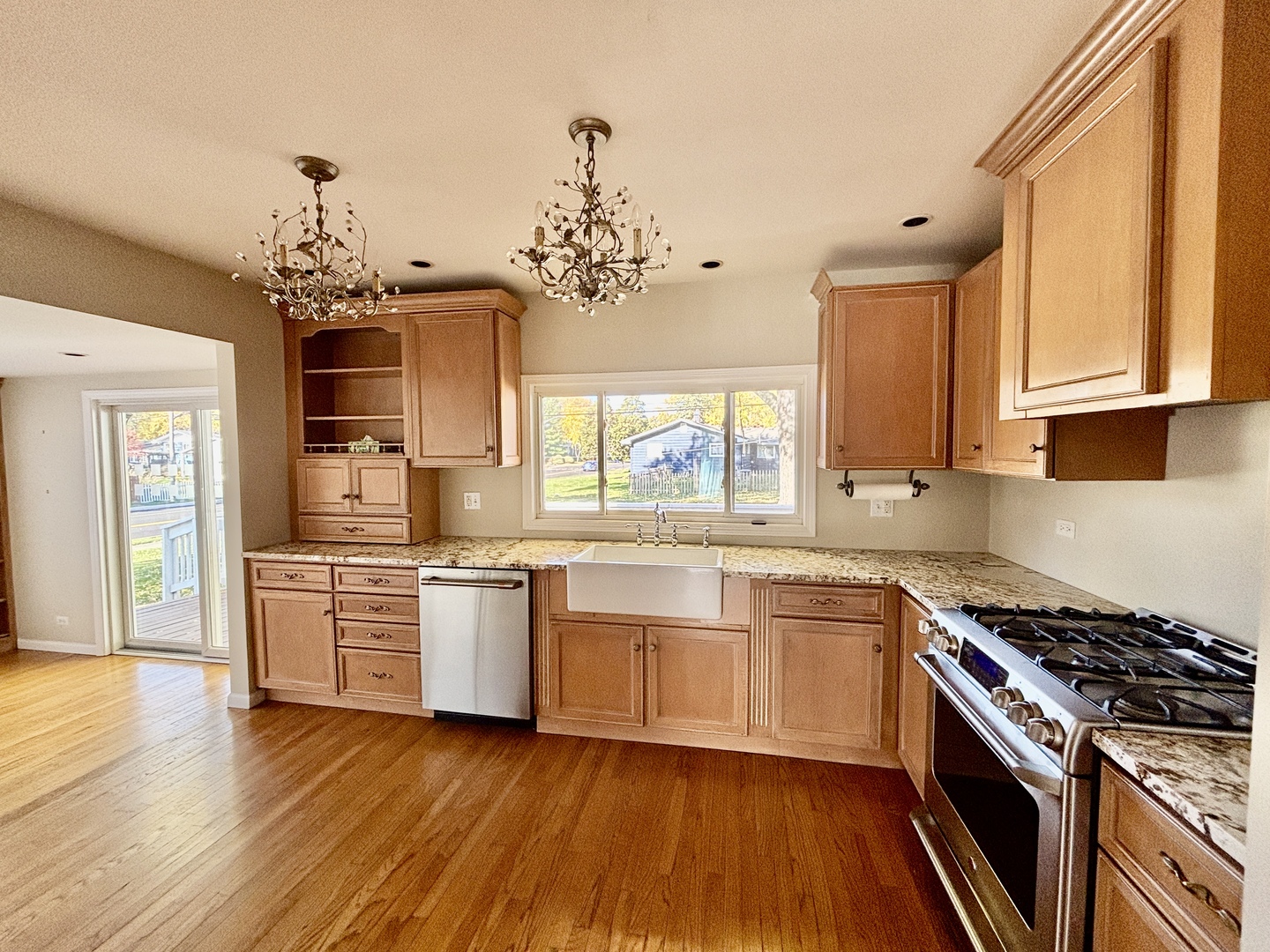 758 Maple Avenue Lisle IL 60532