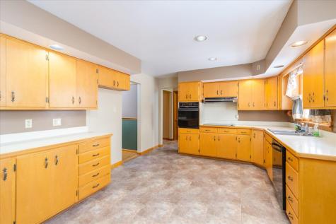 708 East Thompson Street Princeton IL 61356