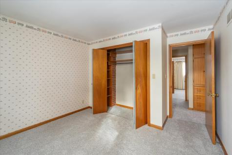 708 East Thompson Street Princeton IL 61356