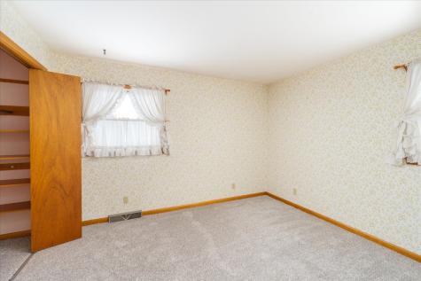 708 East Thompson Street Princeton IL 61356