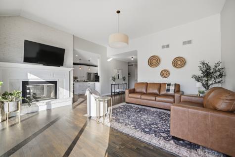 13202 Lakepoint Drive Plainfield IL 60585