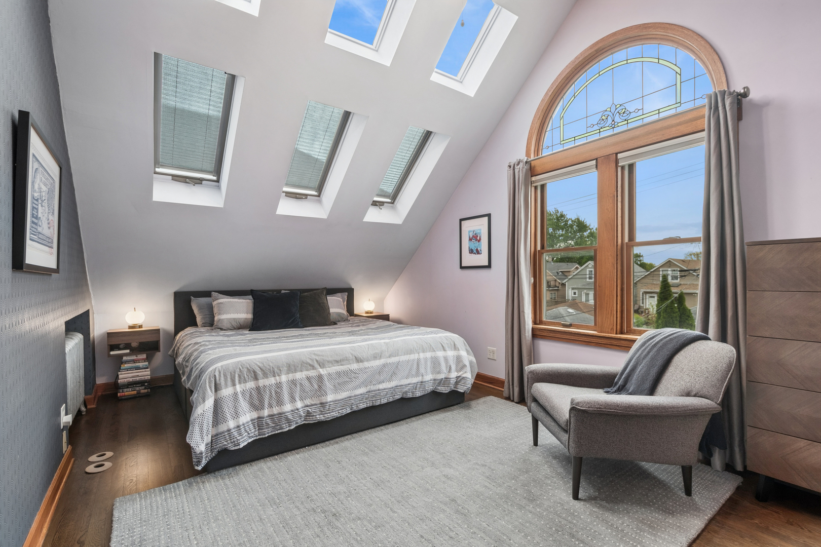 5339 West Berenice Avenue Chicago IL 60641