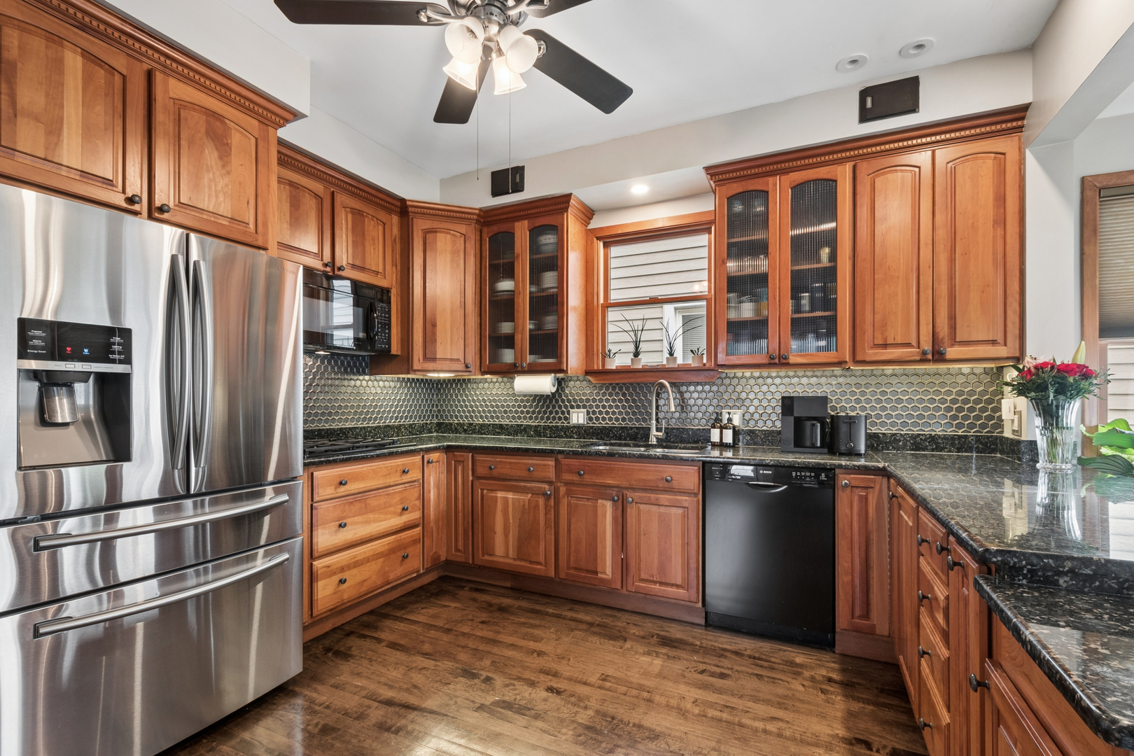 5339 West Berenice Avenue Chicago IL 60641