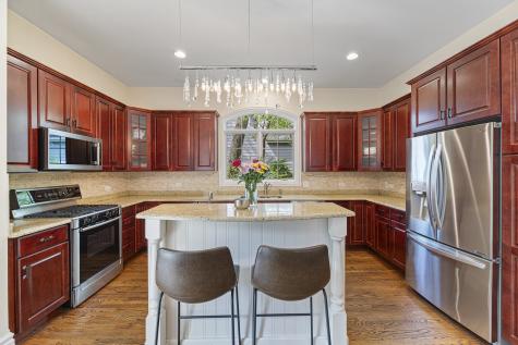 3219 University Avenue Highland Park IL 60035