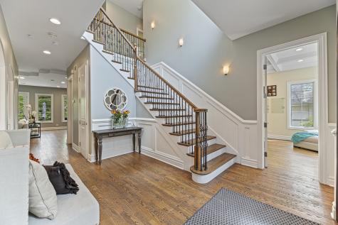3219 University Avenue Highland Park IL 60035