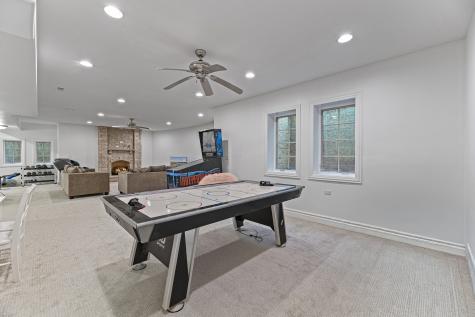 3219 University Avenue Highland Park IL 60035