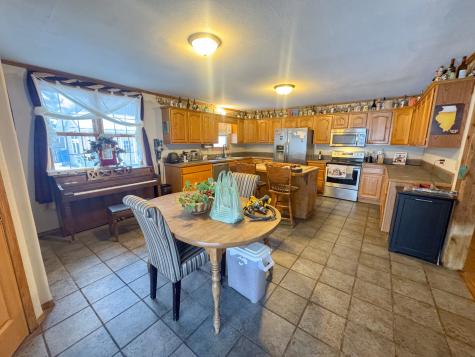 206 South Boyd Avenue Amboy IL 61310