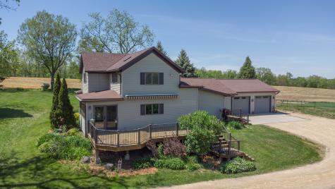 25303 Spring Valley Road Shannon IL 61078